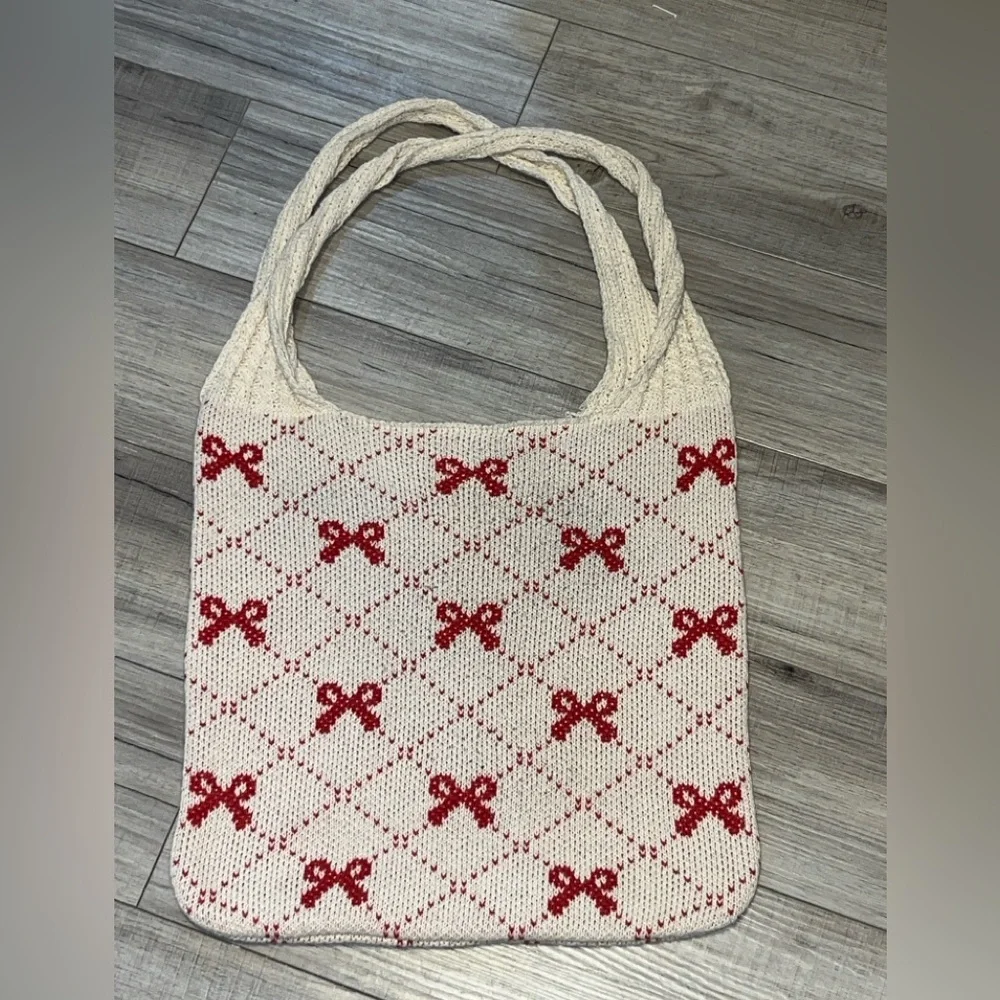 Red &White Crochet Tote Bag Handmade Knit Bow Pattern GrannyCore minimalist Chic